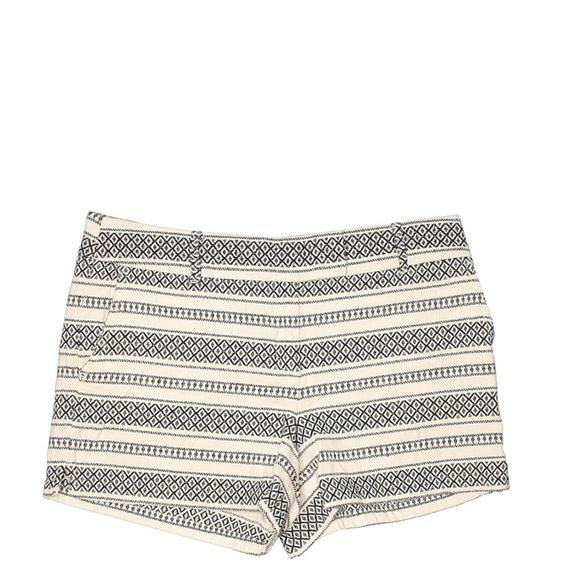 Ann Taylor LOFT The Riviera Textured Knit Bohemian Shorts 4 - Picture 10 of 12